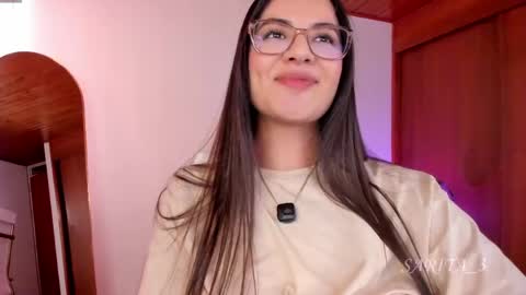 Snapshot of sarita_3 chatting on 4, 5, 2026 Sarita Lozano online show from 4, 5, 2026