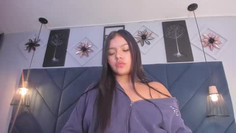 Snapshot of sarita_hills chatting on 19, 12, 2024 Sara online show from 19, 12, 2024