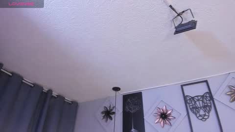 Snapshot of sarita_hills chatting on 4, 1, 2025 Sara online show from 4, 1, 2025