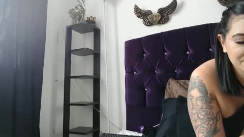 Snapshot of sarita_multisquirt chatting on 30, 11, 2025 Sara online show from 30, 11, 2025