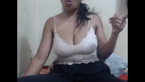 saronette online show from 30, 12, 2024