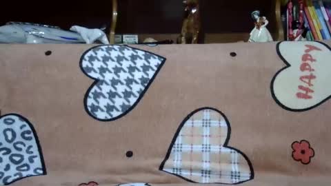 Snapshot of sarraella chatting on 10, 2, 2025 Sarra online show from 10, 2, 2025