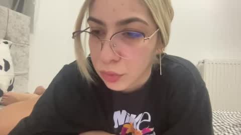 Sarrah online show from 3, 1, 2025