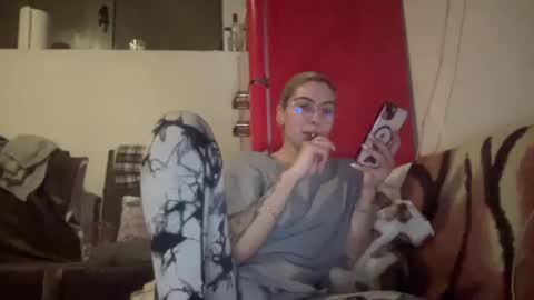 Sarrah online show from 8, 1, 2025