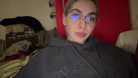 Sarrah online show from 26, 1, 2025