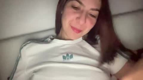 Sarrah online show from 2, 3, 2025