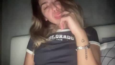 Sarrah online show from 3, 12, 2025