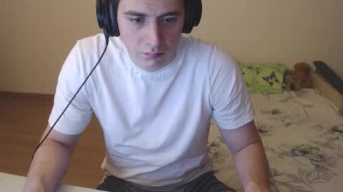 Snapshot of sasha_calvin chatting on 16, 10, 2025 sasha_calvin online show from 16, 10, 2025