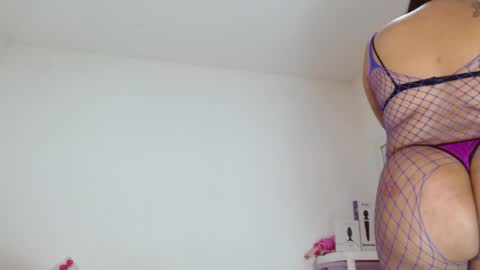 Sasha Creamy online show from 21, 5, 2026