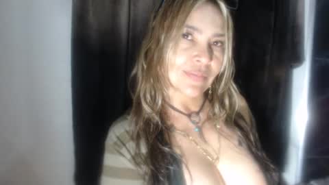 Snapshot of sasha_multiorgasmic chatting on 11, 1, 2025 sasha online show from 11, 1, 2025