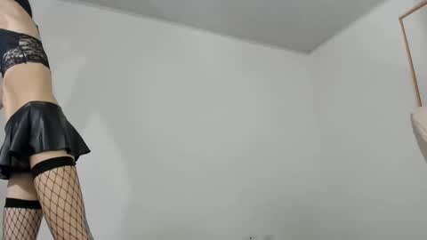 Snapshot of sasha_sissy1 chatting on 1, 3, 2026 Sasha Sweet online show from 1, 3, 2026