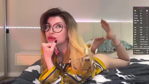 Snapshot of sasha_suprapro chatting on 14, 2, 2025 Hi everyone my name is Sasha online show from 14, 2, 2025