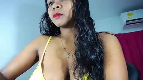 Snapshot of sashabreck1 chatting on 10, 5, 2026 sashabreck1 online show from 10, 5, 2026