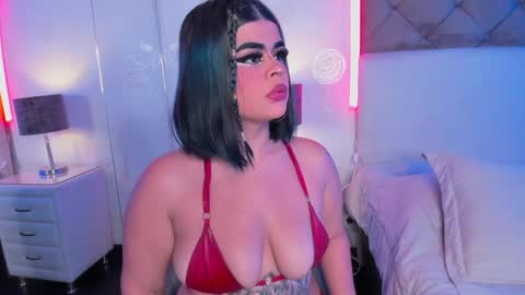 selene  online show from 4, 2, 2025