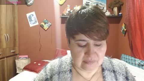 Snapshot of sasharosee2 chatting on 18, 10, 2025 S A S H A R O S E online show from 18, 10, 2025