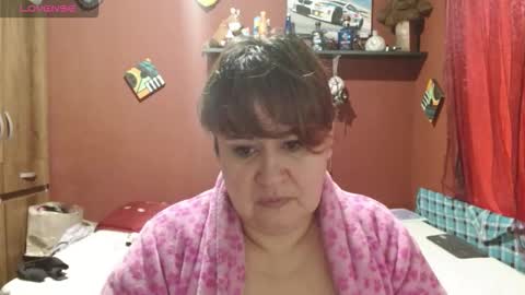 Snapshot of sasharosee2 chatting on 20, 11, 2025 S A S H A R O S E online show from 20, 11, 2025