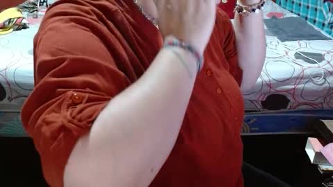 Snapshot of sasharosee2 chatting on 14, 12, 2025 S A S H A R O S E online show from 14, 12, 2025