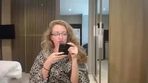 Sasha online show from 11, 10, 2025