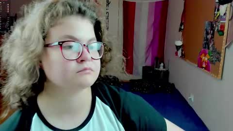 .Alexandra online show from 8, 9, 2025