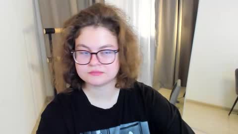 .Alexandra online show from 18, 9, 2025