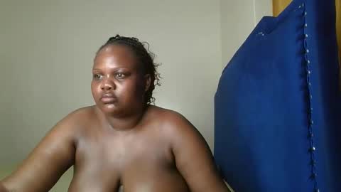 sassie_bee online show from 18, 9, 2025