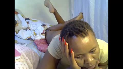 Snapshot of sassy_bella chatting on 22, 3, 2026 sassy_bella online show from 22, 3, 2026