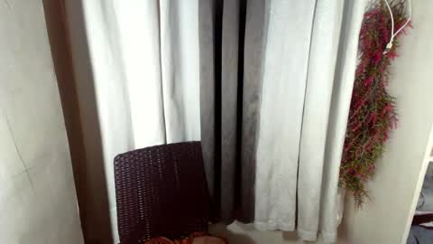 Snapshot of sassy_gurlxox chatting on 3, 12, 2025 sassy_gurlxox online show from 3, 12, 2025