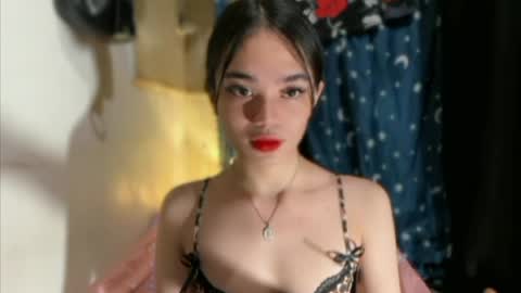 Snapshot of sassy_keath chatting on 22, 6, 2026 Keath online show from 22, 6, 2026