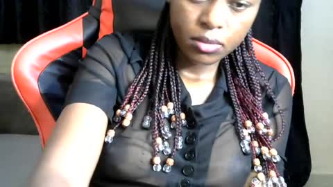 Snapshot of sassy_lyne chatting on 10, 7, 2026 sassy_lyne online show from 10, 7, 2026