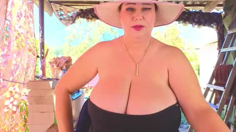 sassy_seasons online show from 15, 9, 2025