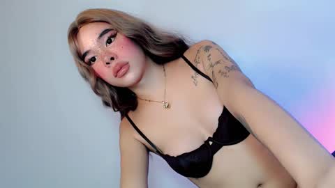 Snapshot of sassy_tiffanie chatting on 23, 10, 2025 Tiffanie online show from 23, 10, 2025