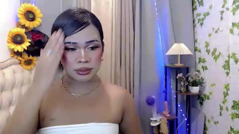 sassy_tinaxx online show from 25, 11, 2025