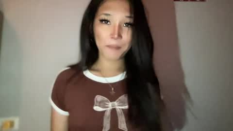 Snapshot of sassy_yourgirlxxxx chatting on 1, 4, 2026 Sassygirl online show from 1, 4, 2026