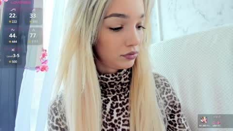 Snapshot of sassyt33n chatting on 26, 2, 2025 sassyt33n online show from 26, 2, 2025