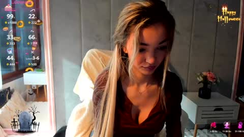 Snapshot of sassyt33n chatting on 3, 11, 2025 sassyt33n online show from 3, 11, 2025