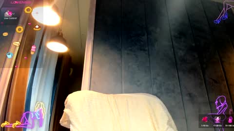 Snapshot of sassyt33n chatting on 8, 11, 2025 sassyt33n online show from 8, 11, 2025