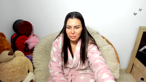 sassytiff online show from 18, 2, 2026