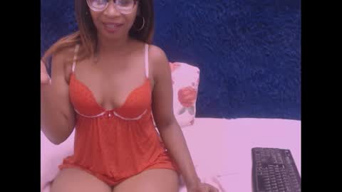 Snapshot of sasyylissaa chatting on 4, 12, 2024 sasyylissaa online show from 4, 12, 2024