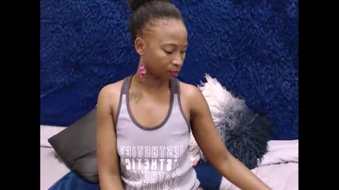 Snapshot of sasyylissaa chatting on 22, 2, 2025 sasyylissaa online show from 22, 2, 2025