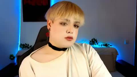 Snapshot of satisfaction_18 chatting on 12, 7, 2026 Kati online show from 12, 7, 2026