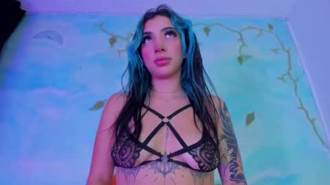 Snapshot of saturno_stone chatting on 12, 11, 2025 Saturnooo online show from 12, 11, 2025