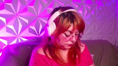 Snapshot of satyn_doll chatting on 17, 9, 2025 Gina George online show from 17, 9, 2025