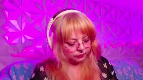 Snapshot of satyn_doll chatting on 30, 9, 2025 Gina George online show from 30, 9, 2025