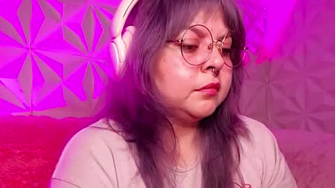 Snapshot of satyn_doll chatting on 23, 10, 2025 Gina George online show from 23, 10, 2025