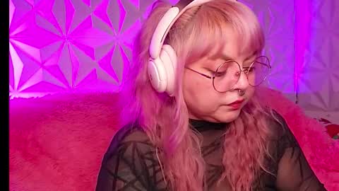 Gina George online show from 13, 1, 2026