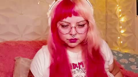 Snapshot of satyn_doll chatting on 7, 7, 2026 Gina George online show from 7, 7, 2026