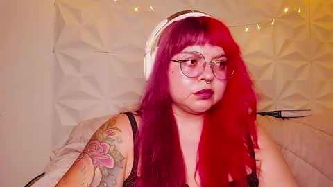Snapshot of satyn_doll chatting on 16, 7, 2026 Gina George online show from 16, 7, 2026