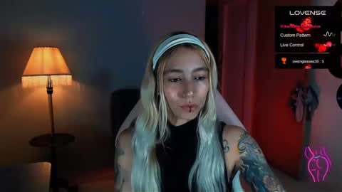 Snapshot of saucy_jenn1 chatting on 11, 1, 2025 I AM JENN online show from 11, 1, 2025