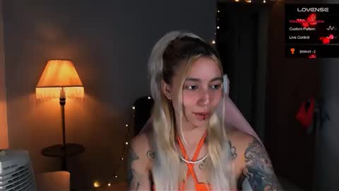 Snapshot of saucy_jenn1 chatting on 16, 1, 2025 I AM JENN online show from 16, 1, 2025