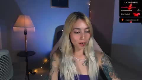 Snapshot of saucy_jenn1 chatting on 2, 2, 2025 I AM JENN online show from 2, 2, 2025